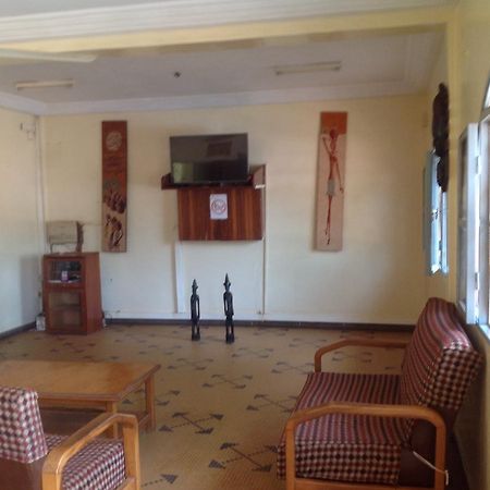 La Rose Des Sables Ouagadougou Exterior photo